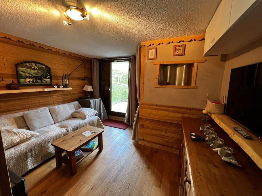 Appartement La Clusaz Avec Terrasse Sur Les Pistes De Ski Маниго Экстерьер фото